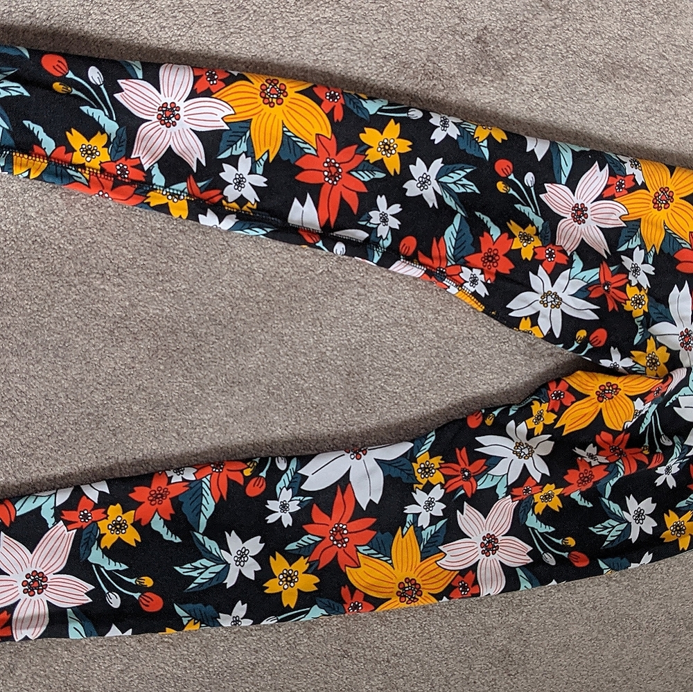 Nike floral leggings